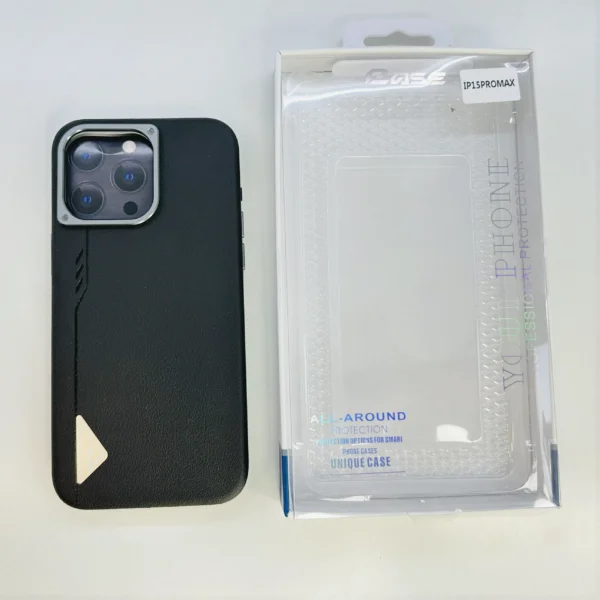 Leather MagSafe Case With Metal Side Buttons – iPhone 15 - Image 2